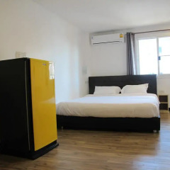 Hoppers Place Donmuang Hostel Номер Делюкс фото 3