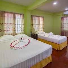 Hotel Myat Nan Taw Win 3* Стандартный семейный номер с двуспальной кроватью фото 4