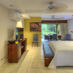 Pumilio Mountain & Ocean Hotel 4* Люкс с различными типами кроватей фото 16