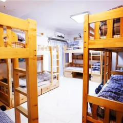 Ganzhou Qixi International Youth Hostel комната для гостей фото 5