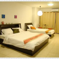 Pattaya 7 Hostel Стандартный номер с разными типами кроватей (общая ванная комната) фото 3