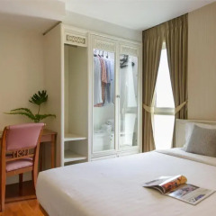 Апартаменты Sabai Sathorn Service Apartment 4* Семейный люкс фото 8