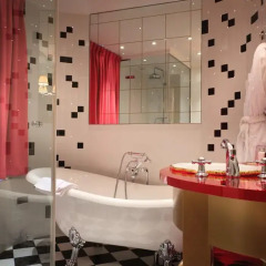 Seven Hotel Paris 4* Улучшенный люкс с различными типами кроватей фото 7