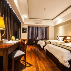 Moonlight Hotel Hue 4* Номер Делюкс с различными типами кроватей фото 5