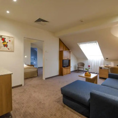 HiLight Suites Hotel 4* Люкс с различными типами кроватей фото 9