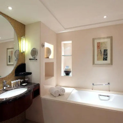 Kunshan Newport Hotel ванная