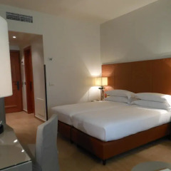 Отель Starhotels Michelangelo 4* Улучшенный номер с различными типами кроватей фото 15