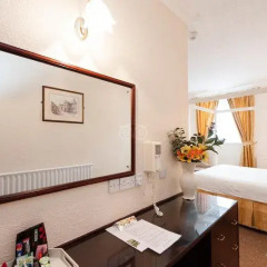 Cumbria Park Hotel 3* Улучшенный номер с различными типами кроватей фото 16