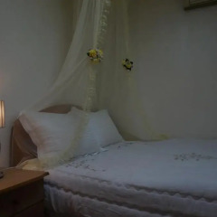 Отель Duri Guesthouse Стандартный номер с двуспальной кроватью фото 6