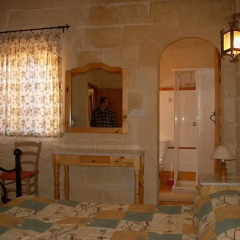 Отель Barumbara Farmhouse Мальта, Саннат - отзывы, цены и фото номеров - забронировать отель Barumbara Farmhouse онлайн интерьер отеля