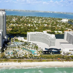 Отель Fontainebleau Miami Beach 4* Стандартный номер с различными типами кроватей фото 9