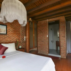 Отель Seaside An Bang Homestay 2* Улучшенный номер с различными типами кроватей фото 2