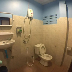 Отель Marina Hut Guest House - Klong Nin Beach 2* Стандартный номер с различными типами кроватей