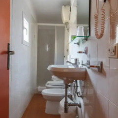 Hotel Basilea 3* Стандартный номер с различными типами кроватей фото 17