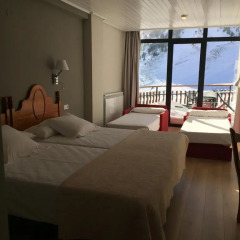 Hotel Edelweiss Candanchu комната для гостей фото 4