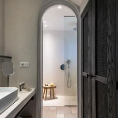 Отель Porto Fira Suites 4* Стандартный номер с различными типами кроватей фото 25