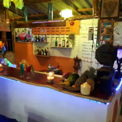 Отель Lanta Sunmoon Bungalos Ланта гостиничный бар