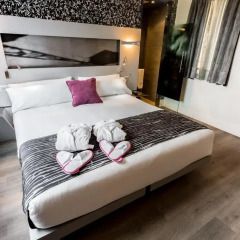 Отель Petit Palace Mayor Plaza 4* Стандартный номер с двуспальной кроватью фото 5