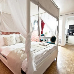 Апартаменты Design-Apartment Karlsplatz with Balcony Вена комната для гостей фото 2