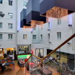 Отель Clarion Collection Hotel Plaza Швеция, Карлстад - отзывы, цены и фото номеров - забронировать отель Clarion Collection Hotel Plaza онлайн балкон