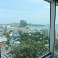 Отель Centric Sea Pattaya Апартаменты с различными типами кроватей фото 29