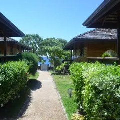 Отель Moorea Golf Lodge
