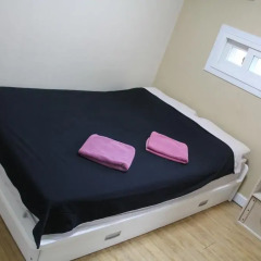 Отель SP@Itaewon Guesthouse 2* Стандартный номер с двуспальной кроватью фото 8