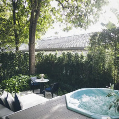 Отель The Raweekanlaya Bangkok Wellness Cuisine Resort Бангкок бассейн