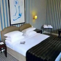 Hotel Jardin De L'odeon Париж комната для гостей