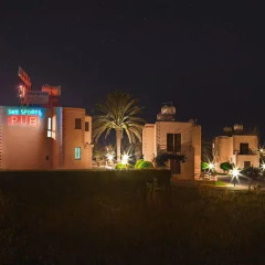 Отель Dimma Seaside Houses развлечения