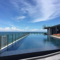 Отель The Base Central Pattaya Паттайя бассейн