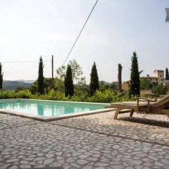 Отель Villa Le Casaline Сполето бассейн