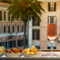 Отель Piazza di Spagna Suites Улучшенный люкс с различными типами кроватей фото 11