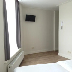 Отель Corner House Нидерланды, Амстердам - отзывы, цены и фото номеров - забронировать отель Corner House онлайн удобства в номере фото 2