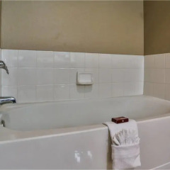 Отель Tuscany Suites & Casino ванная