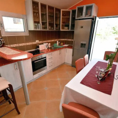 Апартаменты Apartments Andrija Улучшенные апартаменты с 2 отдельными кроватями фото 6