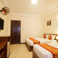 Ngoc Minh Hotel 2* Улучшенный номер с различными типами кроватей фото 6