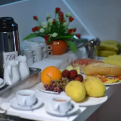 Golden Wings Hotel Ханой в номере