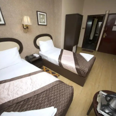 Grand Sina Hotel Стандартный семейный номер с двуспальной кроватью фото 2