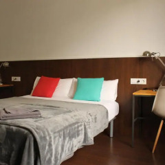 Отель Sweet BCN Traveller House комната для гостей фото 2
