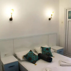 Отель Tulip Guesthouse 2* Стандартный номер с двуспальной кроватью фото 16
