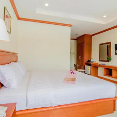 Отель Phaithong Sotel Resort 3* Улучшенный номер с двуспальной кроватью фото 16