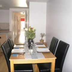 Отель Cosy Apartment in Quiet City Centre Великобритания, Глазго - отзывы, цены и фото номеров - забронировать отель Cosy Apartment in Quiet City Centre онлайн в номере