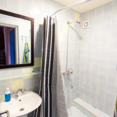 Namaste Hostel Кровать в общем номере фото 7