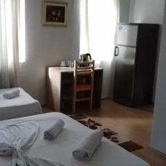 Hotel London 2* Стандартный номер с различными типами кроватей фото 7