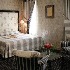 Отель Villa Lutèce Port Royal Франция, Париж - 1 отзыв об отеле, цены и фото номеров - забронировать отель Villa Lutèce Port Royal онлайн балкон
