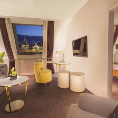 Отель Hilton Prague Old Town 5* Представительский люкс с различными типами кроватей фото 6