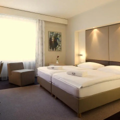 Estrel Hotel Berlin комната для гостей фото 5