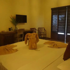 Отель Thaproban Beach House 3* Улучшенный номер фото 3