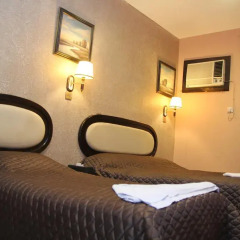 Grand Sina Hotel Стандартный семейный номер с двуспальной кроватью